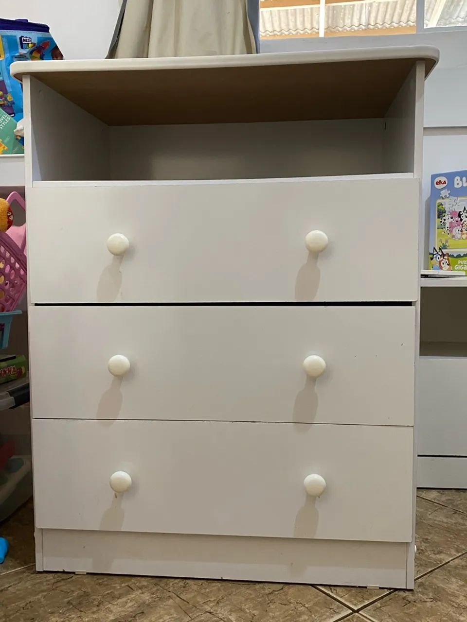 Cômoda 3 gavetas 