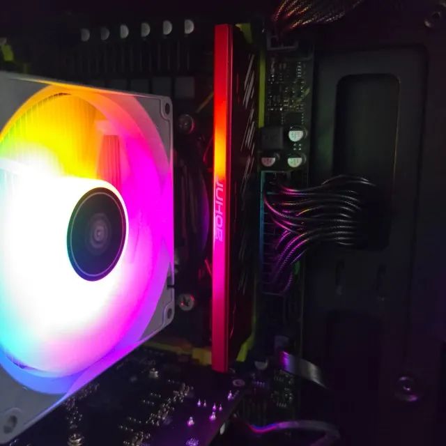 PC de mesa Intel Xeon E5 2650v4 + 8GB RAM + RX470D - Foto 3
