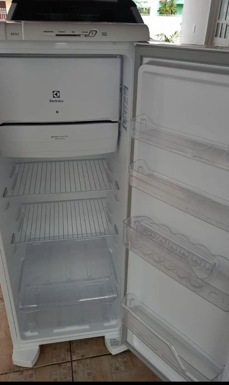 Geladeira Electrolux re31  - Foto 3