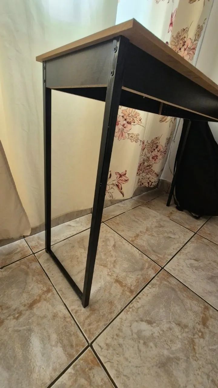 MESA EM L INDUSTRIAL COM ESTRUTURA METÁLICA - Foto 3