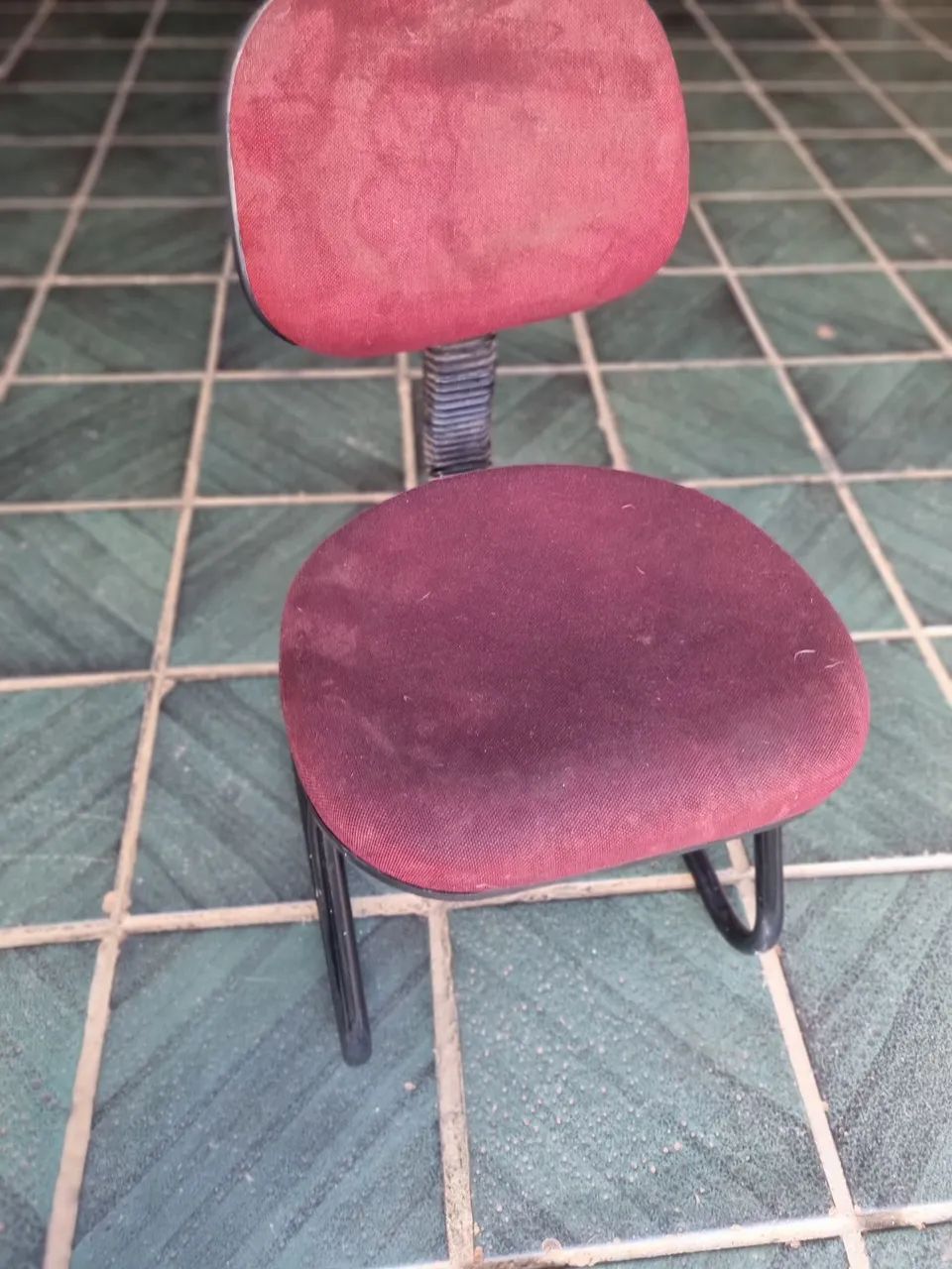 Cadeira de escritório fixa - Foto 2
