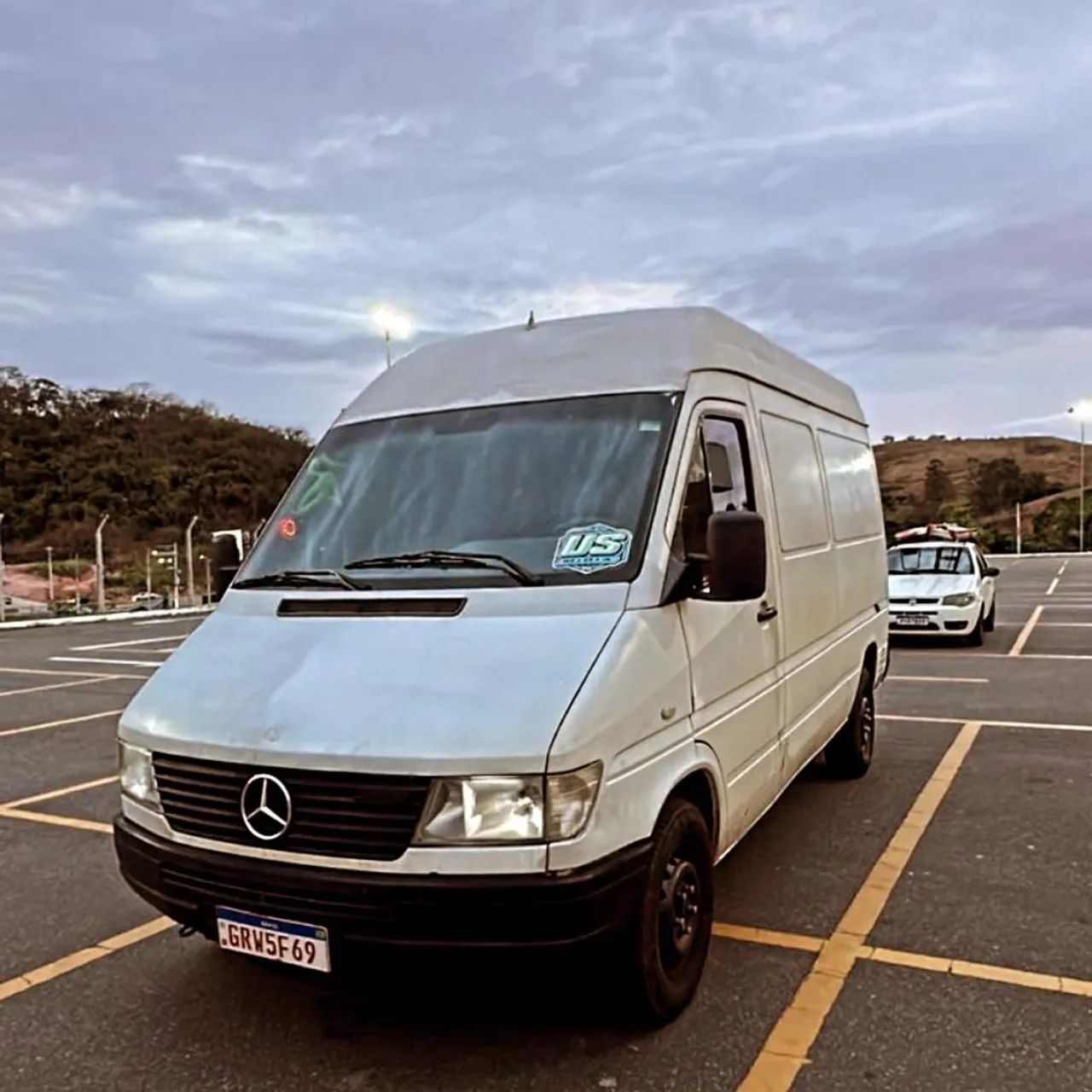 Mercedes-Benz Sprinter SPRINTER 310 FURGãO 2.5 DIESEL 1997