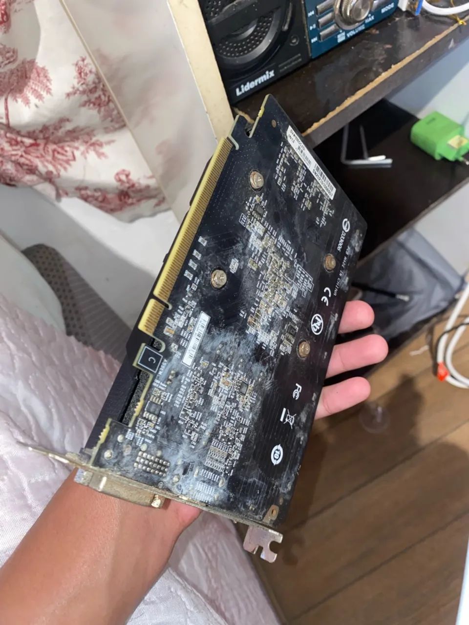 Placa de video GT 1030 2Gb nvidia - Foto 3