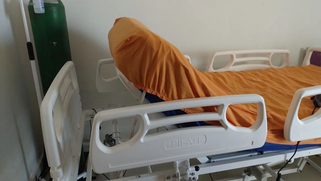 Cama hospitalar eletrica 