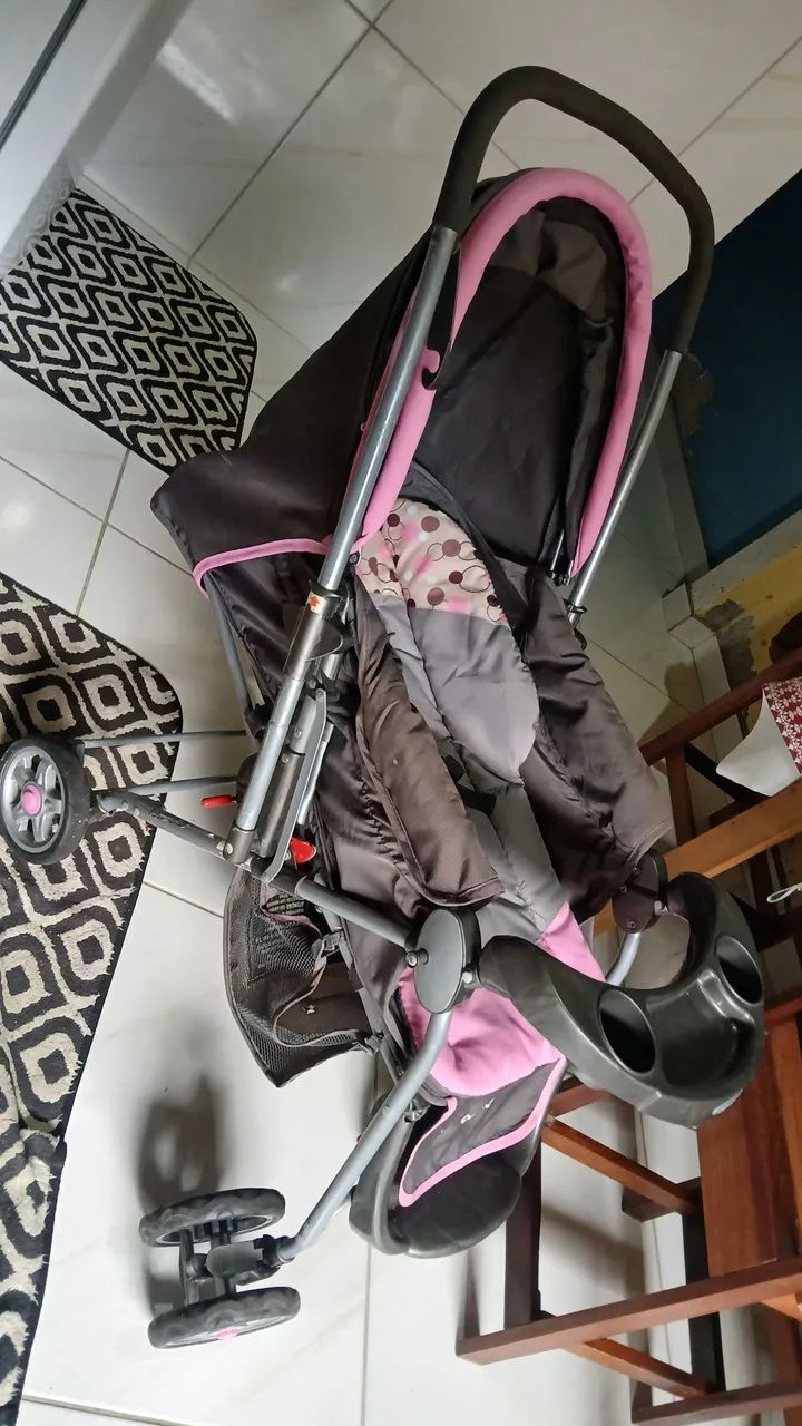 Carrinho e bebê conforto  - Foto 4