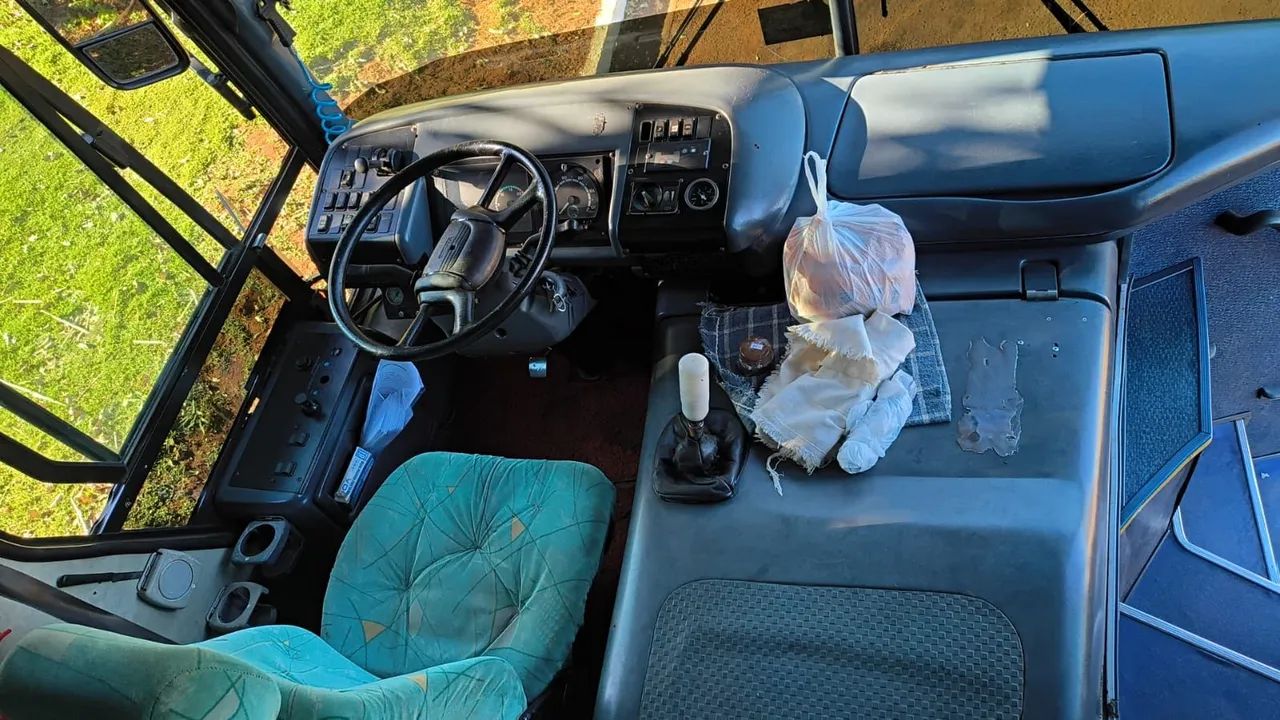 Vendo ônibus Gv 1000  - Foto 2