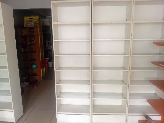 Estante mdf e vidro - Foto 2