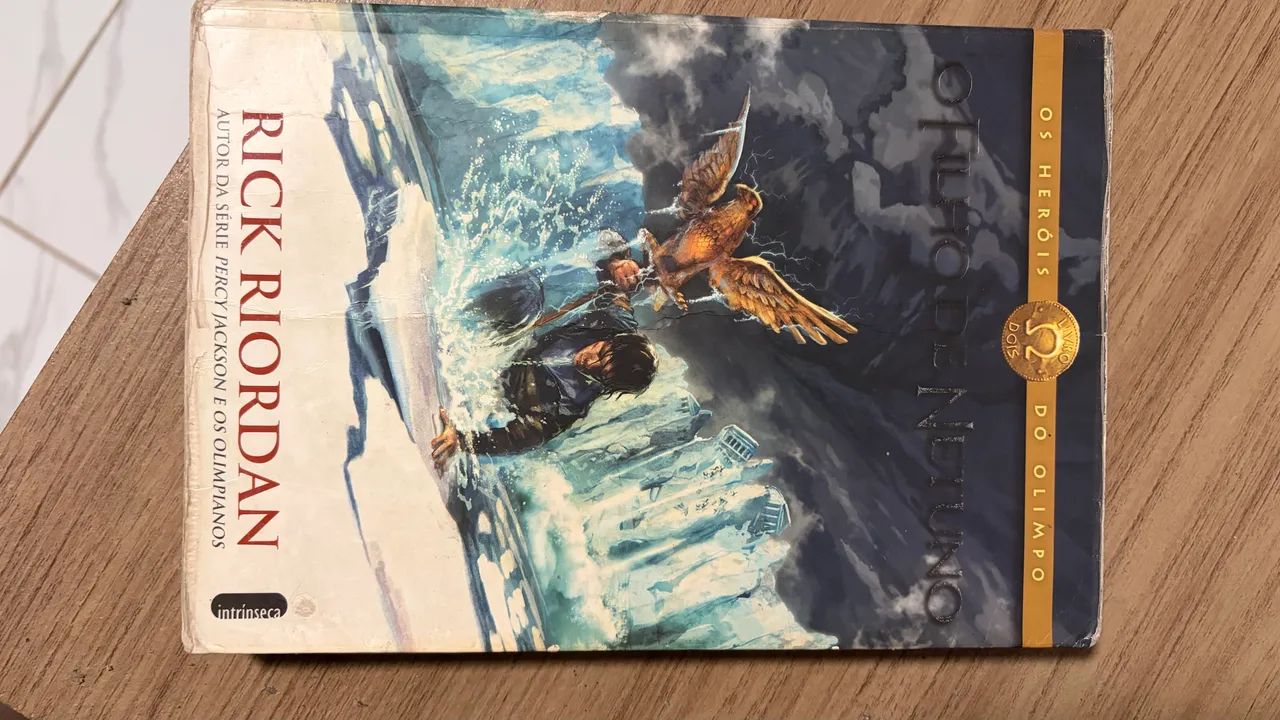 Vendem-se livros - Foto 4