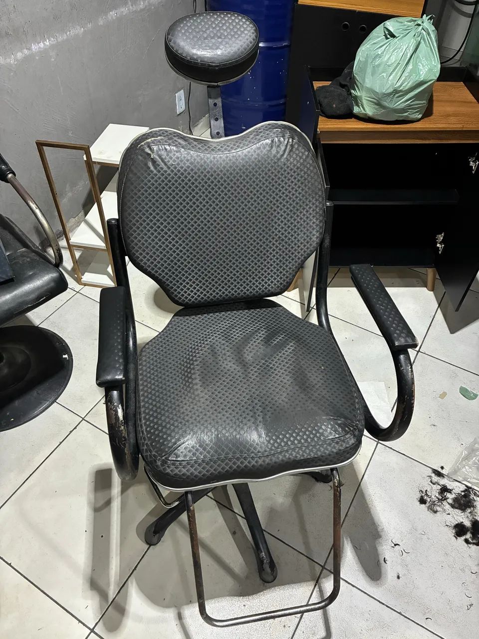 Cadeira de barbeiro  - Foto 2