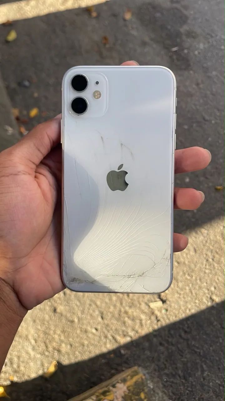 iPhone 11 - Foto 2