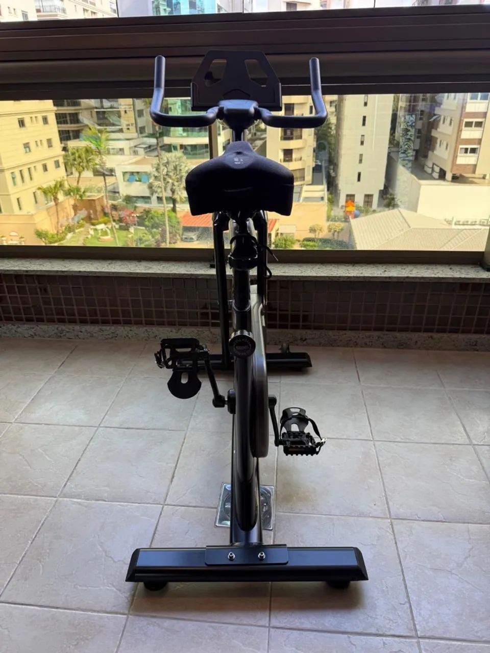 Bicicleta Indoor Cycle C5 Moviment  - Foto 5