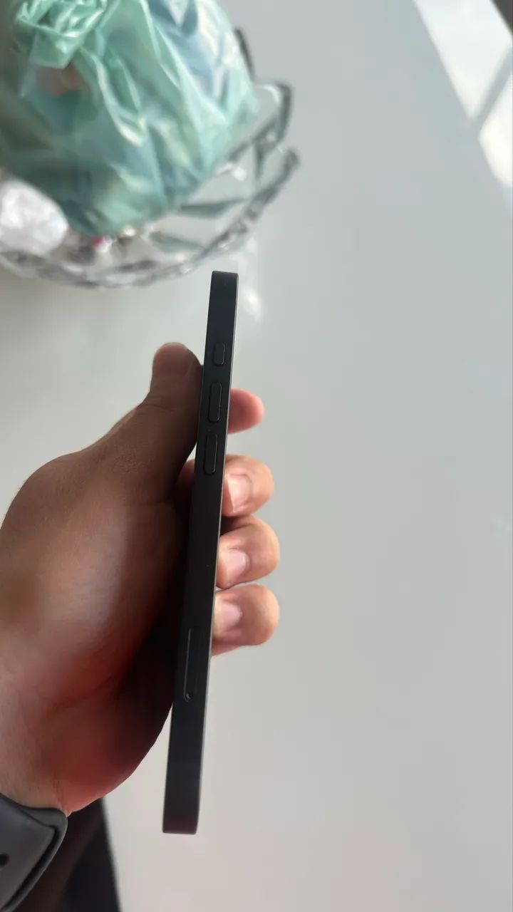 iPhone 16e - Foto 2