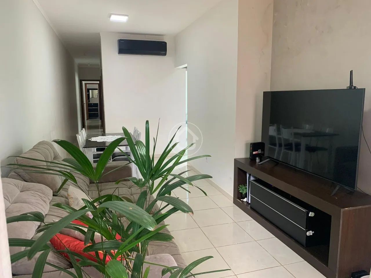 CASA COM PISCINA A VENDA - Foto 3