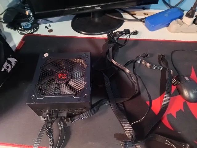 Redragon Fonte 700w Full modular - Foto 4