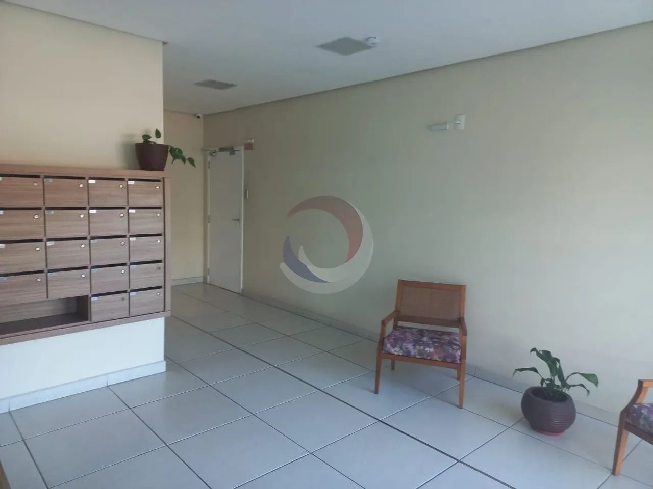 Apartamento com 2 quartos em Coqueiros - Foto 2