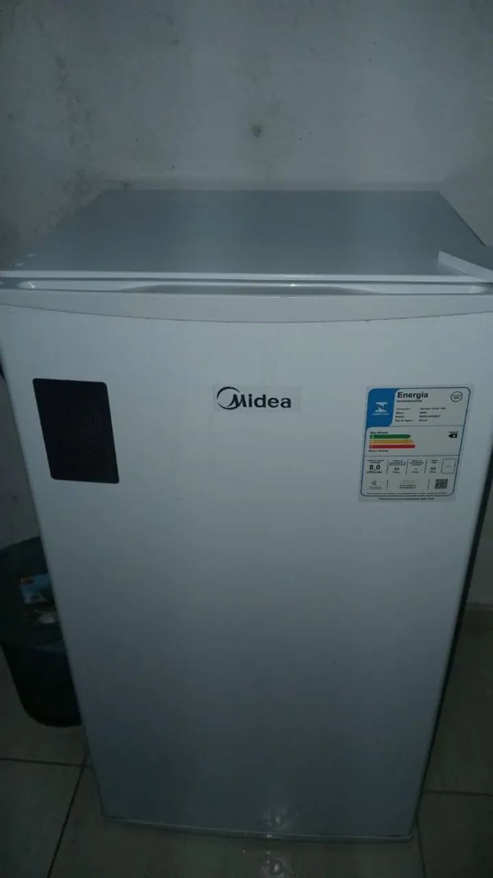 Frigobar midea