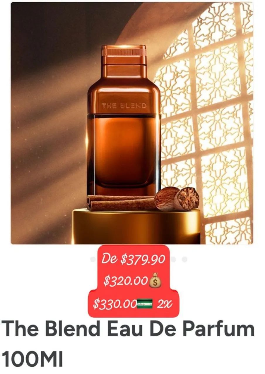 Perfume The blend novo no plástico 