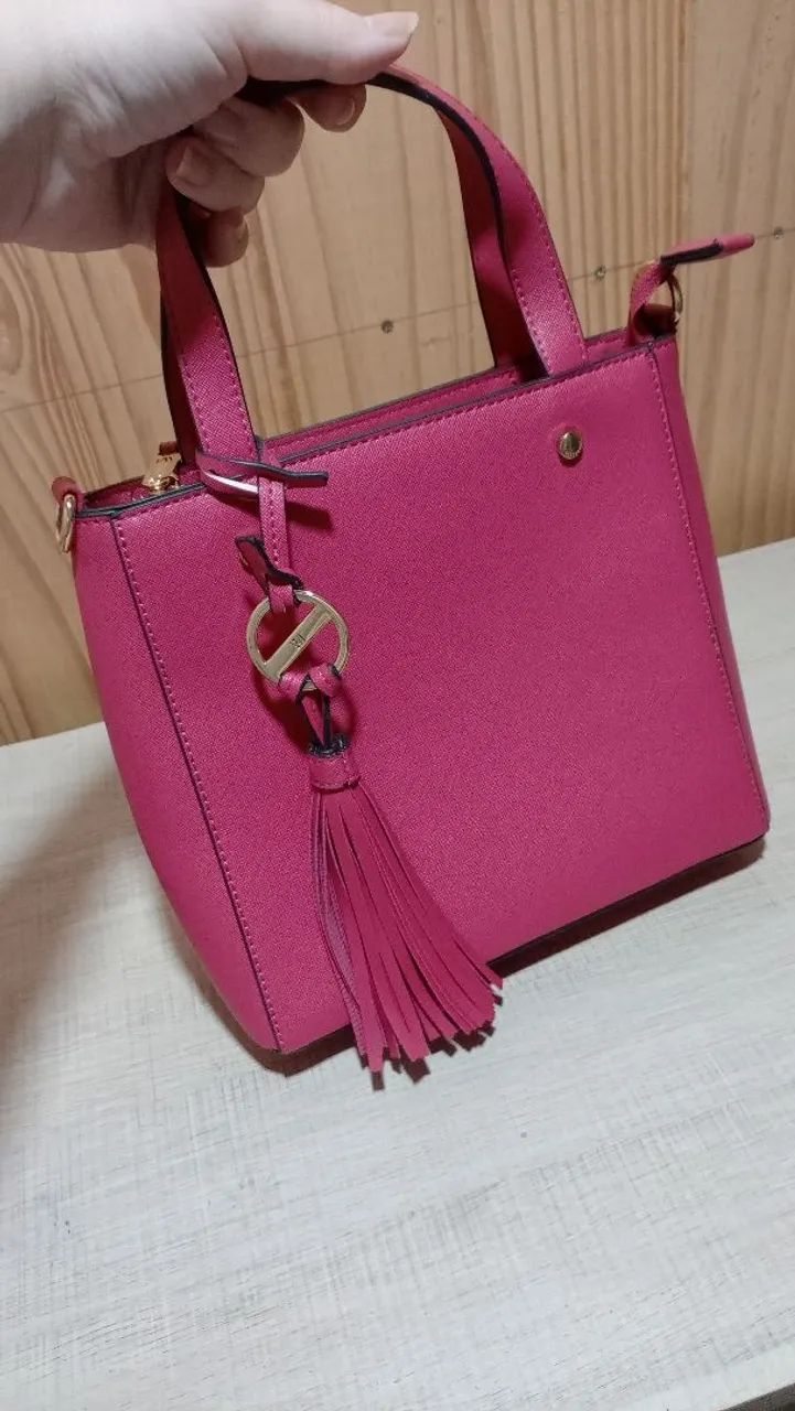 Bolsas WJ novas e originais 