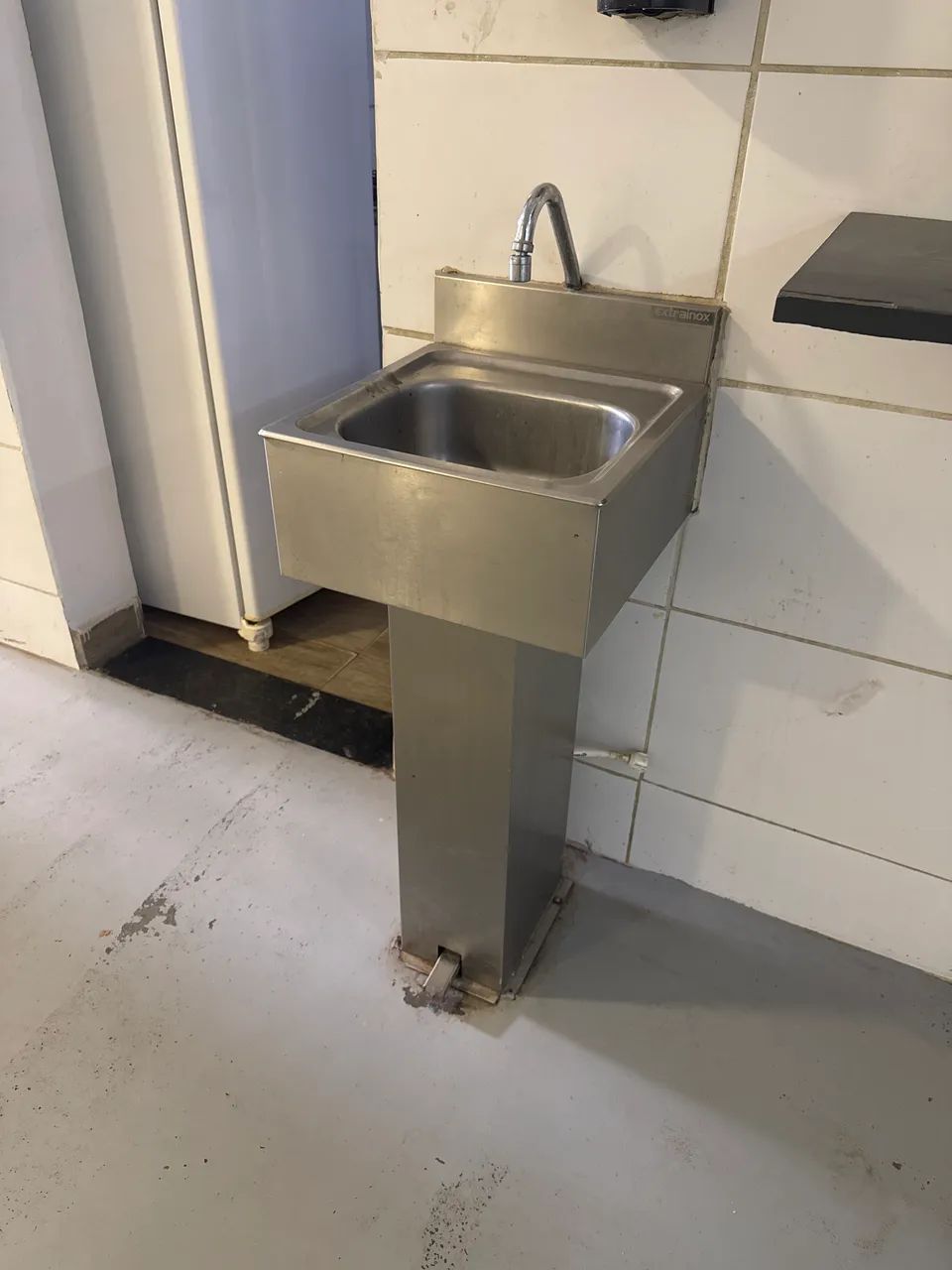 Pia industrial de inox - Foto 2