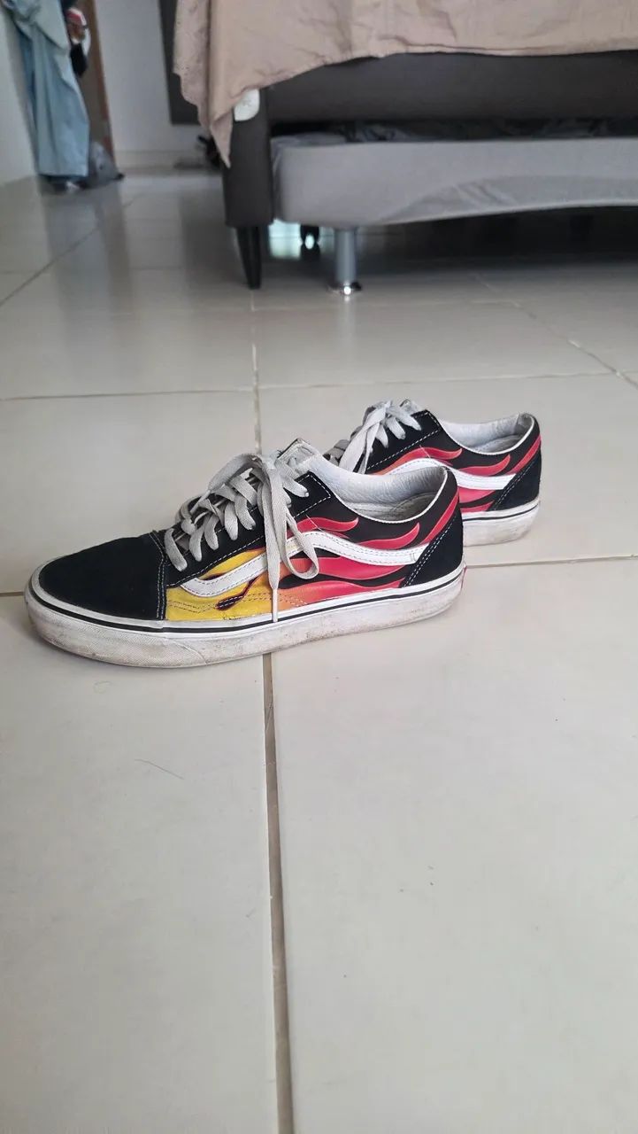 Tênis vans fire fogo