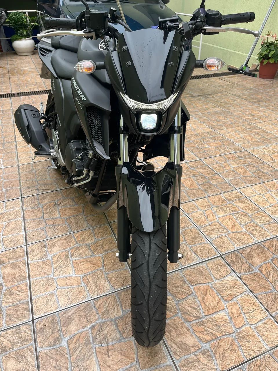 Fz25 22/23 Nova com 25.000 Km - Foto 3