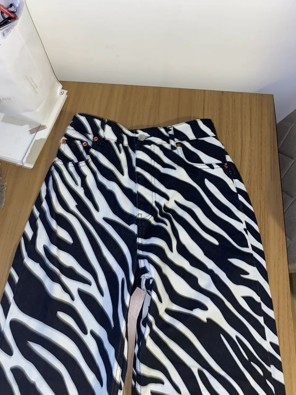 Calça da zara tamanho 38 - Foto 2