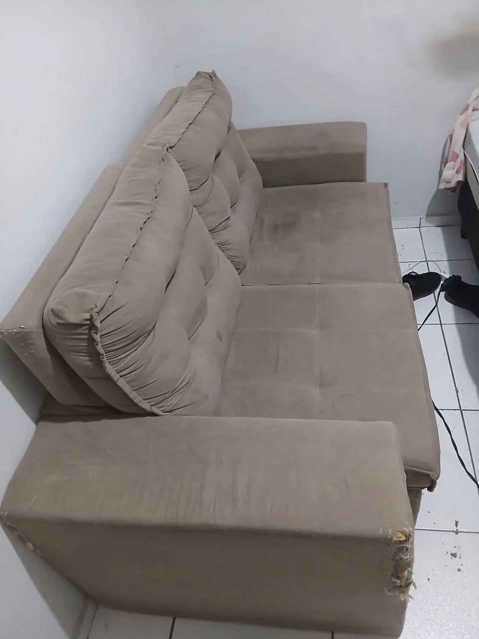 Sofá retrátil 3 Lugares  - Foto 4