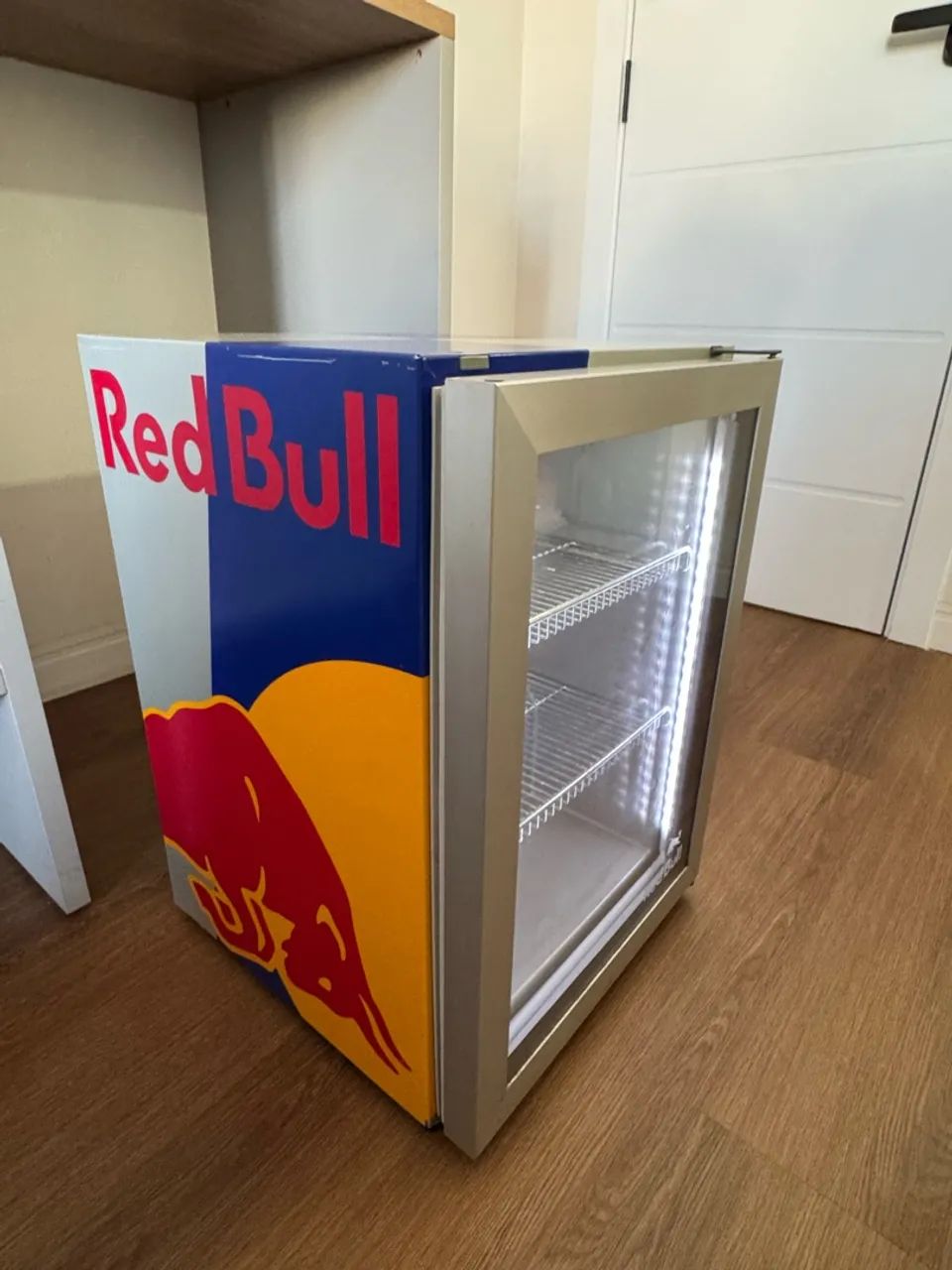 Geladeira red Bull - Foto 5
