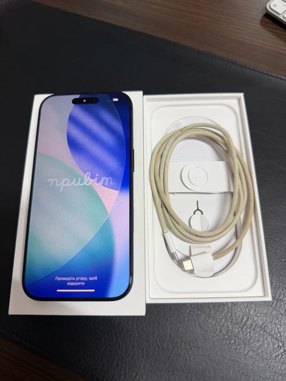 IPHONE 17 PRO DEEP BLUE, 256GB NA GARANTIA - Foto 3