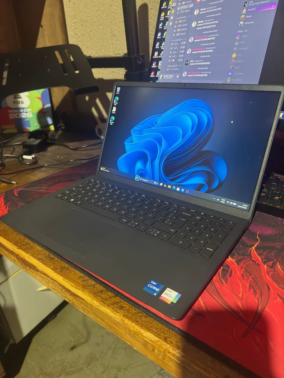 Dell Inspiron 3520 - Foto 2