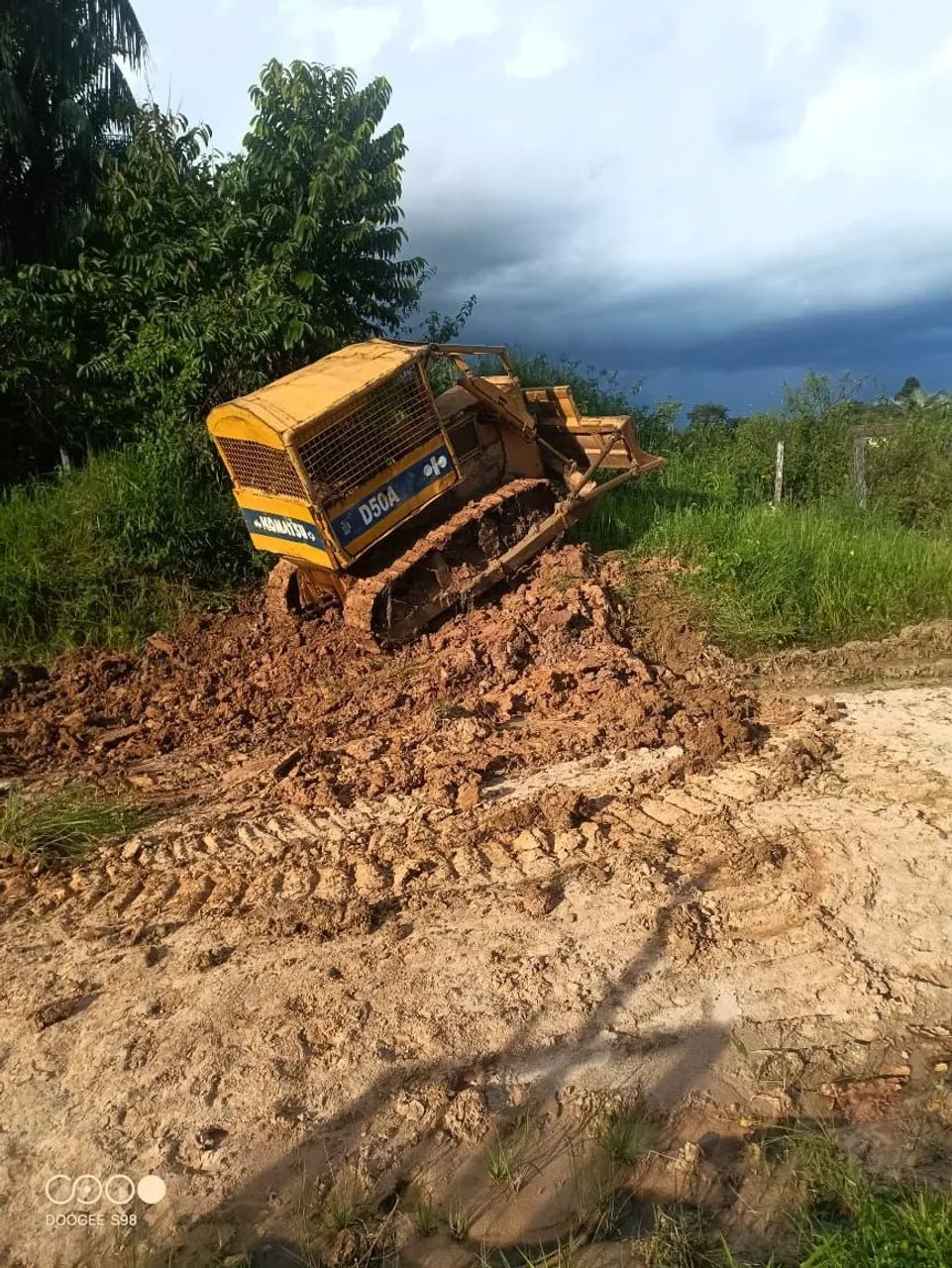 Trator komatsu d50 - Foto 3