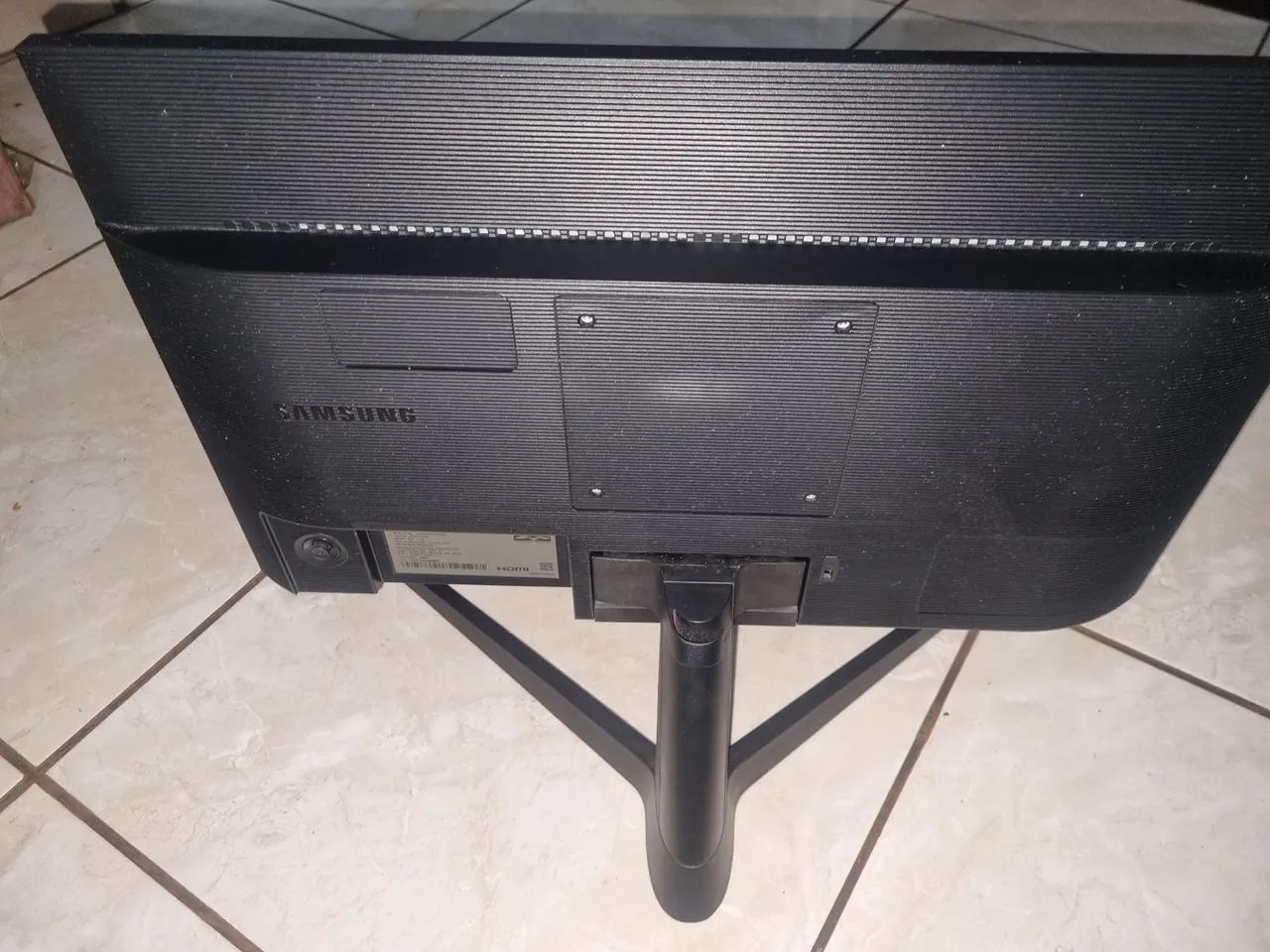 Monitor Samsung T350 22'' - Foto 3