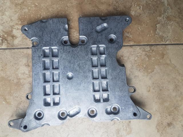 Suporte do modulo de injeçao bmw 320 i original - Foto 2