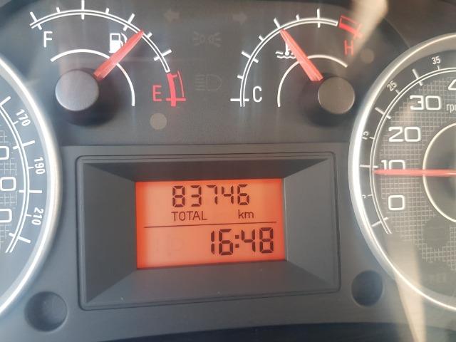 Fiat Idea 1.4 atractive completo muito novo - Foto 9