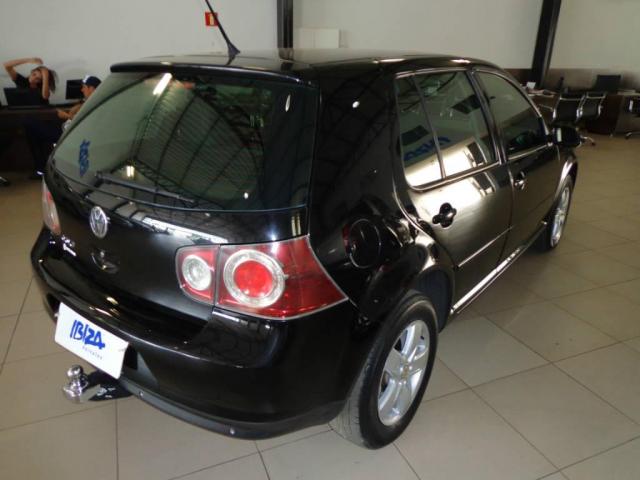 Volkswagen Golf 1.6 - Foto 2