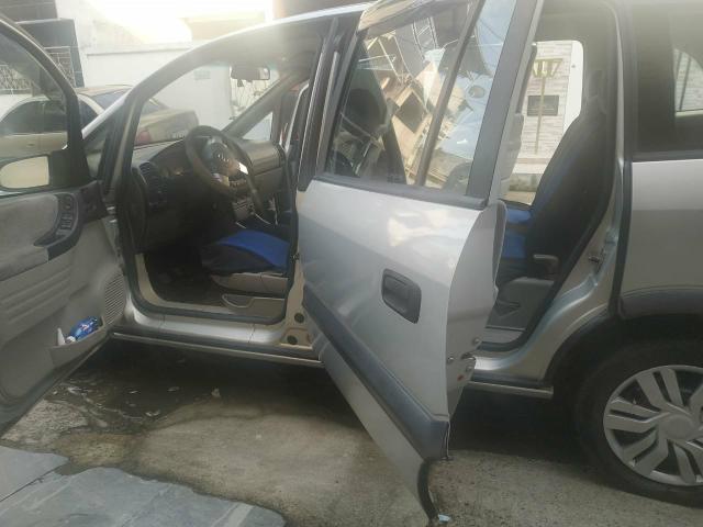Vendo carro zafira - Foto 6