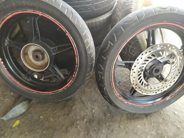 Rodas cb 300 - Foto 2