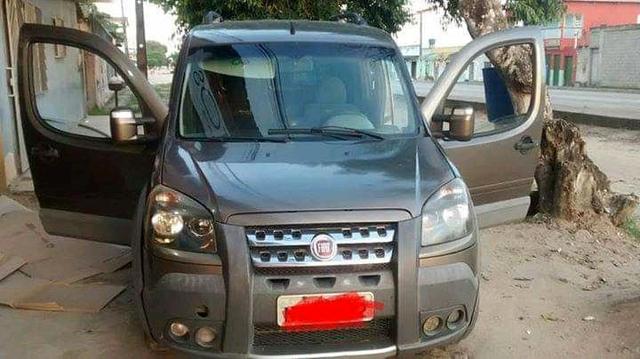 Doblo 1.8 Adventure Top Line, 2010, Locker
