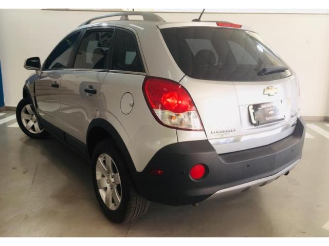 CHEVROLET CAPTIVA 2.4 SFI ECOTEC FWD 2010 - Foto 4