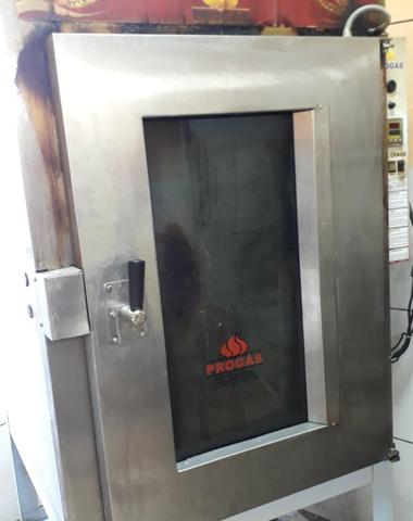 Forno de padaria: vendo ou troco