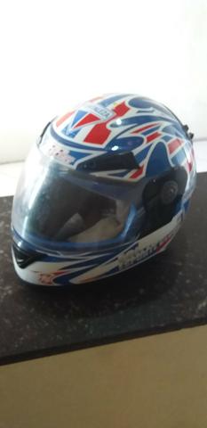 Vendo capacete fortaleza e.c - Foto 2
