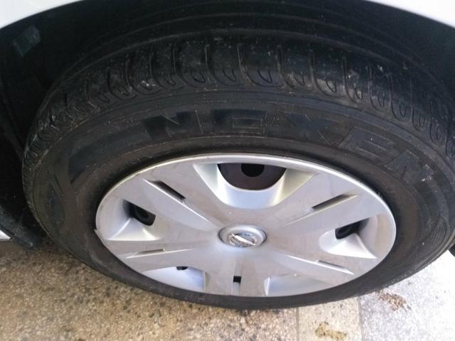 Nissan Tiida 2011 1.8 completo - Foto 9