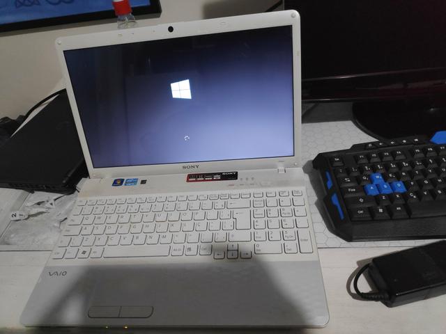 Barbadaaaa! Sony vaio i3 6gb de ram sdd de 120gb