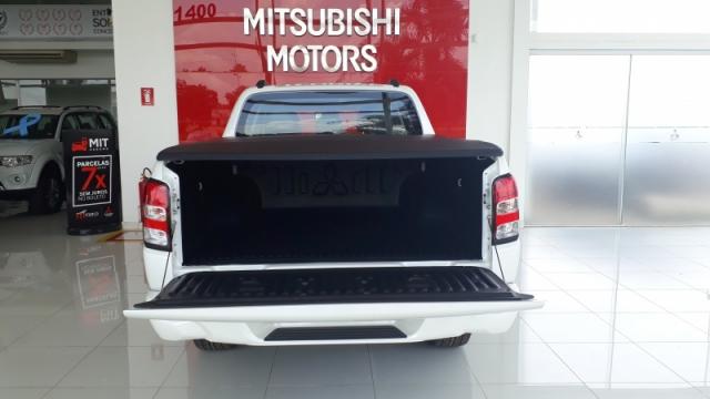 MITSUBISHI L200 TRITON 2.4 16V TURBO DIESEL SPORT HPE-S CD 4P 4X4 AUTOMATICO. - Foto 7