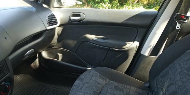 Peugeot 207 SW XR 1.4 8V Flex - Foto 14