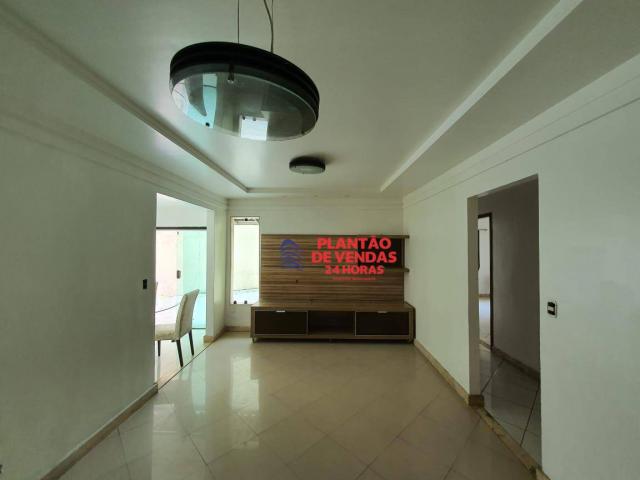 Apartamento térreo com área privativa, piscina e churrasqueira 3 quartos - Foto 3