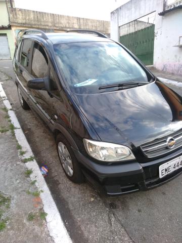 Chevrolet zafira 09/10 - Foto 2