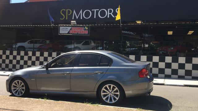 BMW 320i Gasolina 2.0 4P Automático