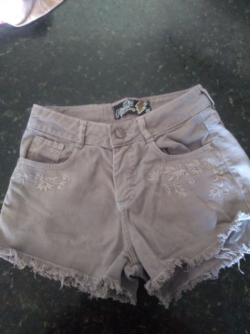 short tamanho 12