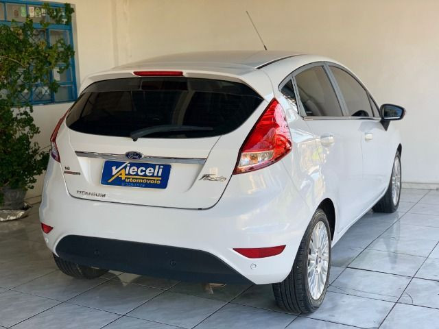 Ford Fiesta Hatch Titanium 1.6 automático 2015, apenas 45.000km, Único dono - Foto 5